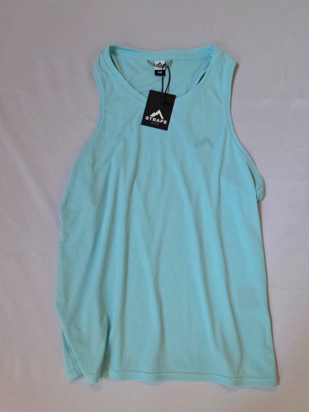 NWT Strafe Aspen "Ws Skyline Tank" — Arctic Blue, Size M